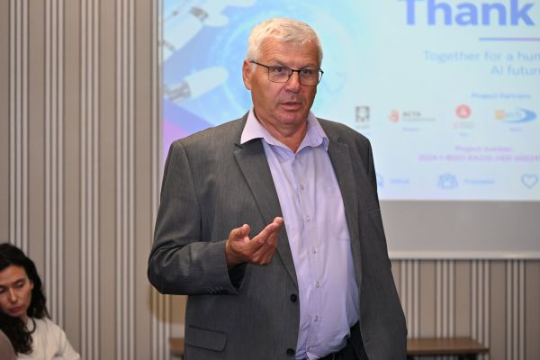 trust-133E5DB123-81E3-7C03-5127-9BAEFC820C4F.jpg